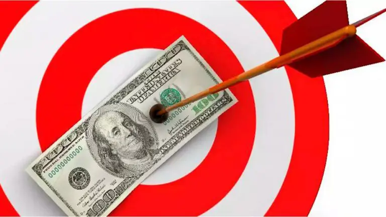 Ahorro vs. Inversión: dónde invertir hoy en pesos y obtener rentas en dólares