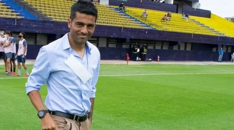 Walter Erviti: los días que vivió en un garage, del hambre y los conflictos con Riquelme y Holan