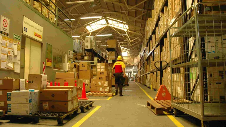 El plan del mayor grupo logístico del mundo para aprovechar el "boom" de litio en Argentina