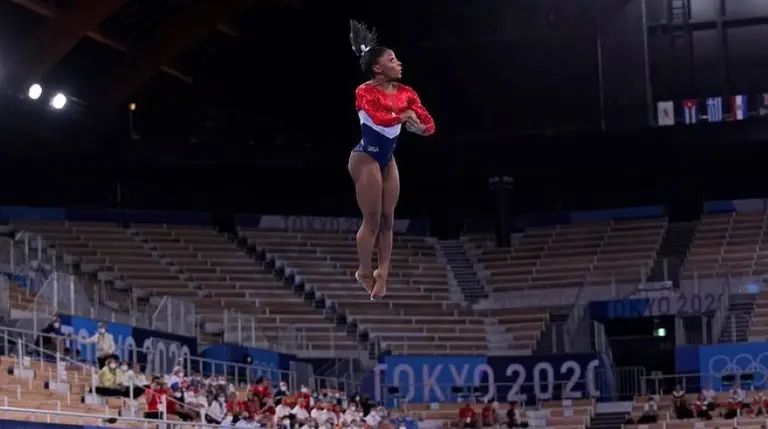 La mejor gimnasta del mundo y el salto fallido en Tokyo 2020: "Estoy lidiando contra demonios" mentales