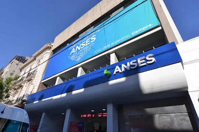 ¿Querés saber si accedés al crédito de $200.000 de ANSES?: así podés consultar con tu CUIL