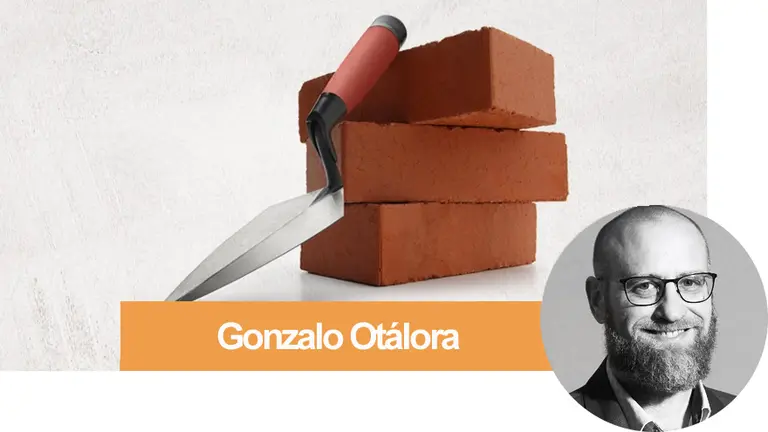 Casi se funde como empresario: se reconvirtió y potenció una franquicia de servicios de albañilería