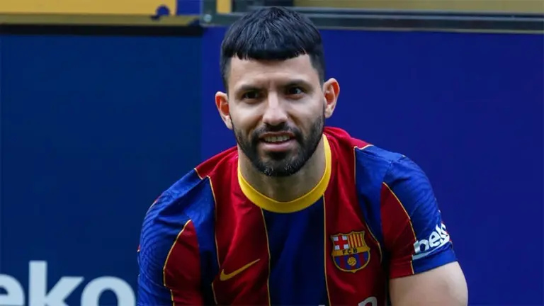 Los problemas financieros de Barcelona persisten sin Messi y ahora hay dudas sobre el Kun Agüero