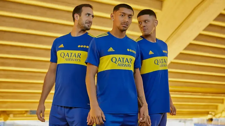 Boca lanzó su nueva camiseta y se generó polémica: ¿quién es el sponsor?