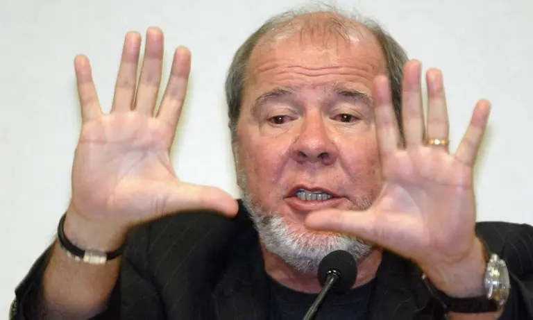 Murió el publicista Duda Mendonça, autor de "Menem lo hizo" y clave en la elección de Lula en 2002