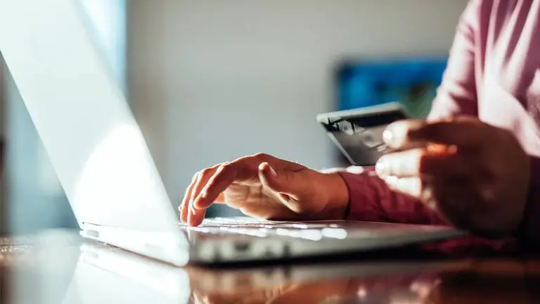 Revelan las claves del histórico crecimiento del comercio electrónico en la Argentina