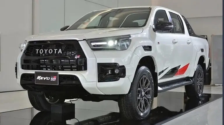 Así es la nueva Toyota Hilux GR Sport: conocela en detalles