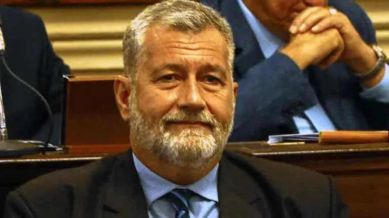 Balearon en Corrientes a un diputado en el cierre de campaña: fue operado de urgencia y está grave