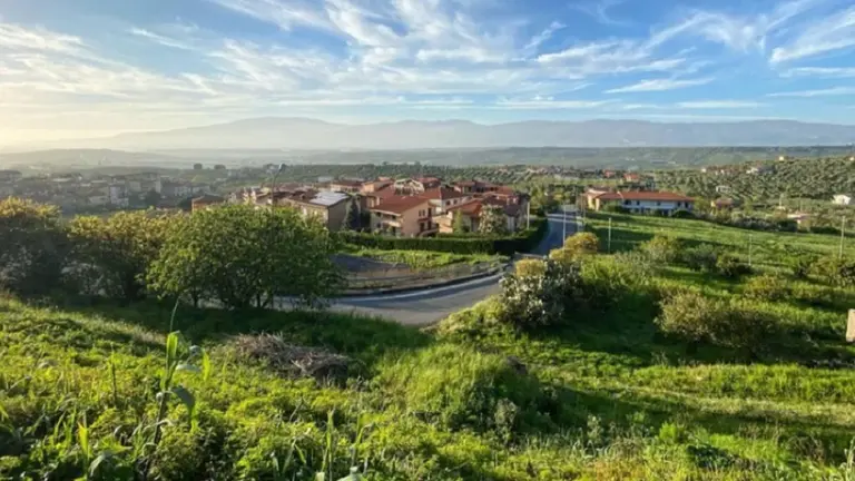 Atención: buscan descendientes de italianos que quieran vivir y trabajar en Calabria