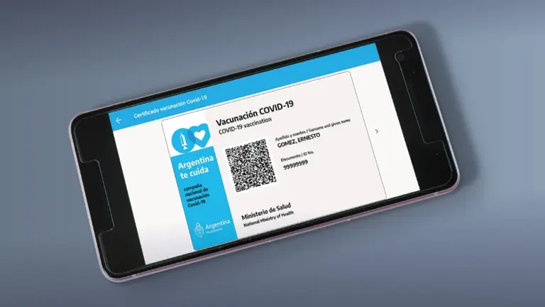 Credencial de vacunación digital: así podés obtener el certificado que servirá para viajar dentro y fuera del país