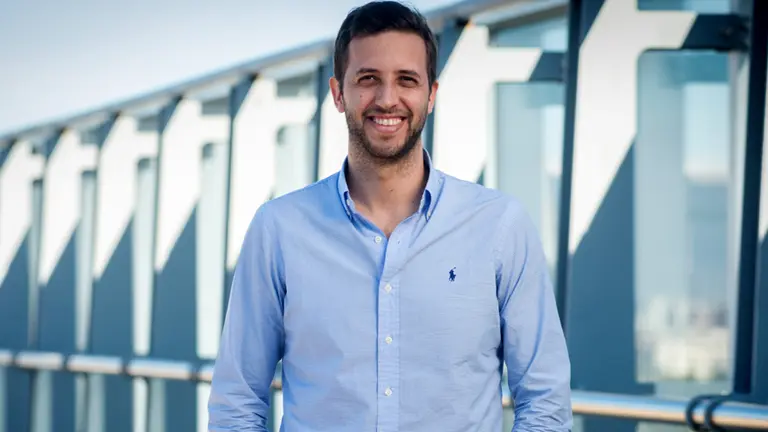 Paradoja: por qué en un país donde se necesitan más puestos de trabajo, a Uber le faltan choferes