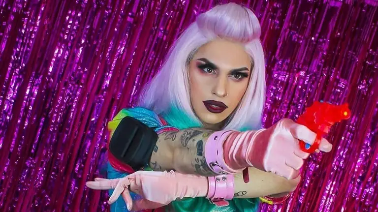 Quién es y qué hace Dyhzy, el hijo de Alberto Fernández