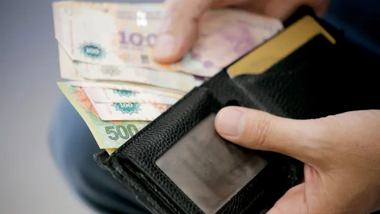 Cuánta plata necesita hoy una familia para ser considerada de clase media