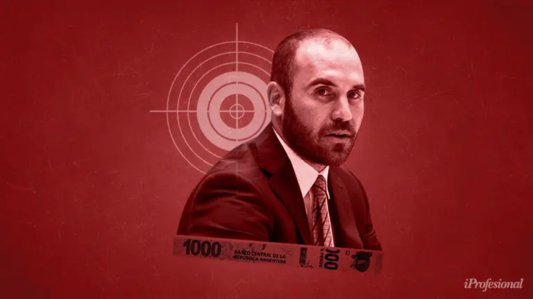 "La situación del dólar es tan precaria que todas las medidas que puedan tomarse son riesgosas", alerta analista