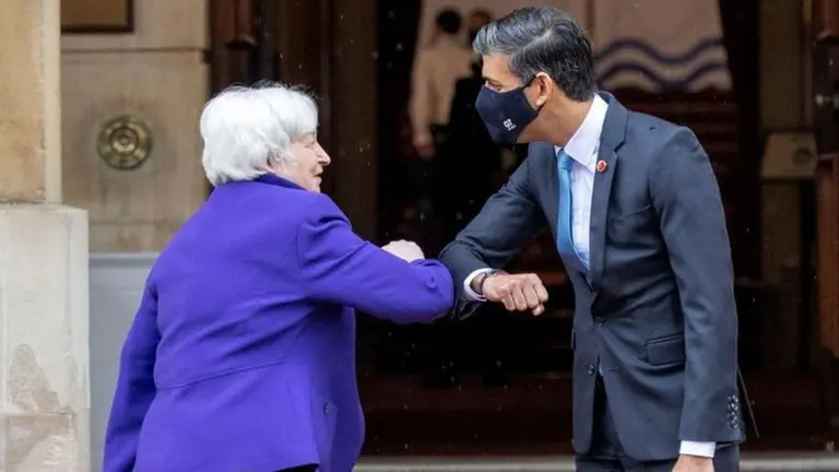 La secretaria del Tesoro de EE.UU., Janet Yellen, y el ministro de Hacienda de Reino Unido, Rishi Sunak.