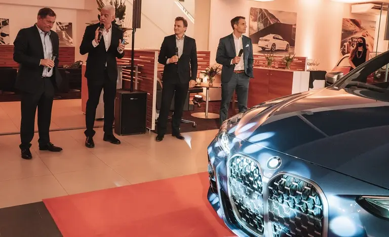 Bremen presentó el recién llegado BMW Serie 4 Coupé