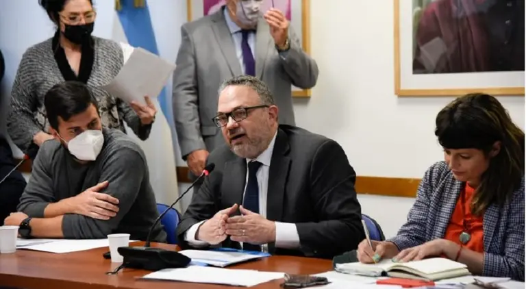 Energía Argentina cruzó a Kulfas y aseguró que su gestión tuvo "pésimos resultados"