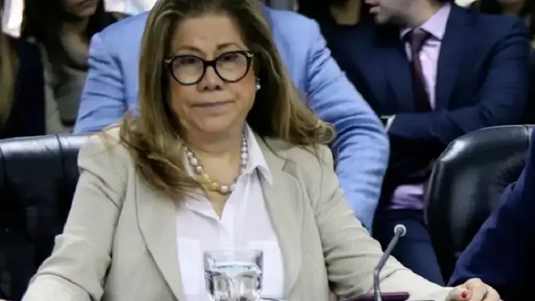 "Topo" Rodríguez y Camaño rompen bloque federal por acuerdo de Randazzo con Milei