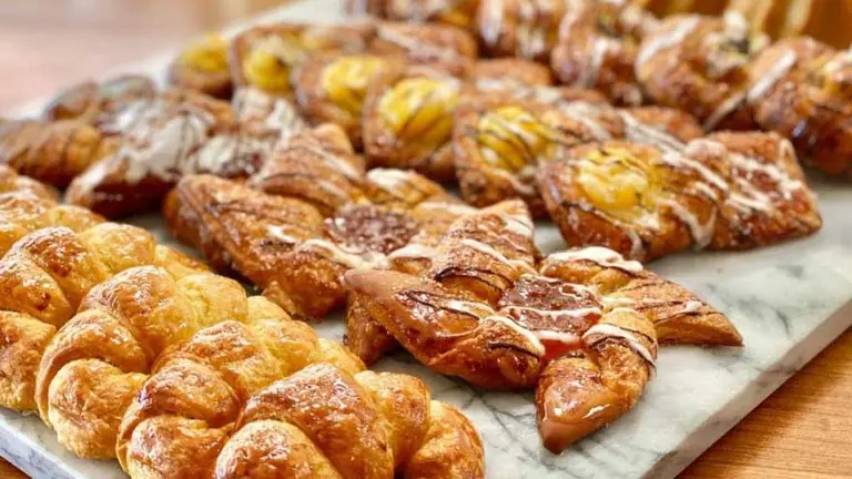 Cuánto sale una docena de facturas argentinas en Estados Unidos