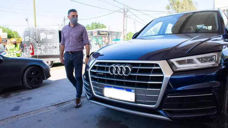 ARBA retuvo un auto de alta gama en La Plata: debía casi $1 millón de patente