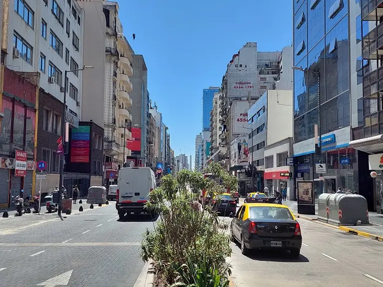 La "revancha" del centro porteño: ¿vuelve el ritmo frenético a "La city"?
