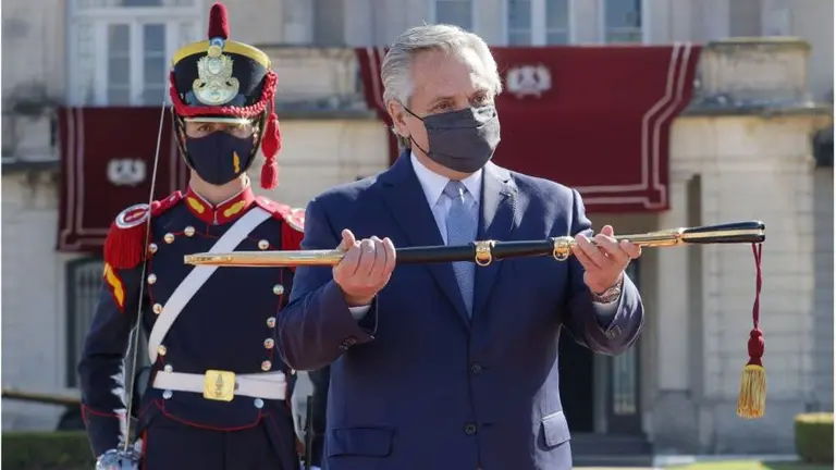Alberto Fernández defendió el rol de las fuerzas armadas: los motivos
