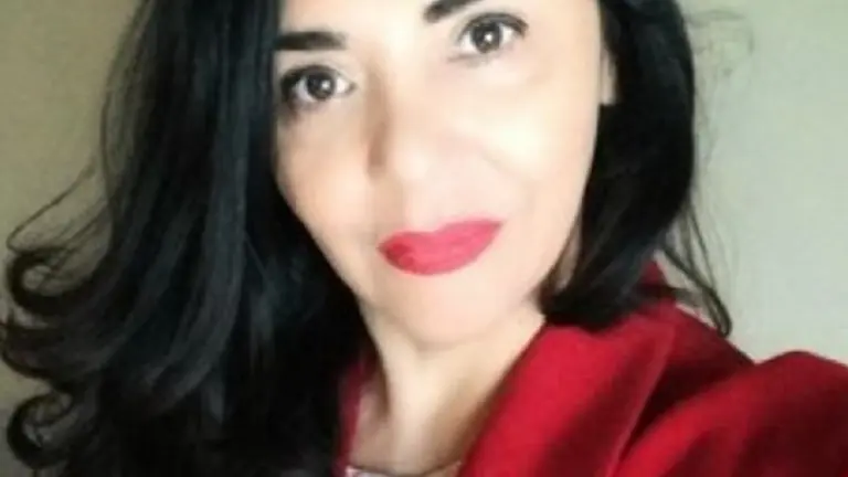 La insólita explicación de la jueza que besó al preso: "Estoy haciendo un libro"