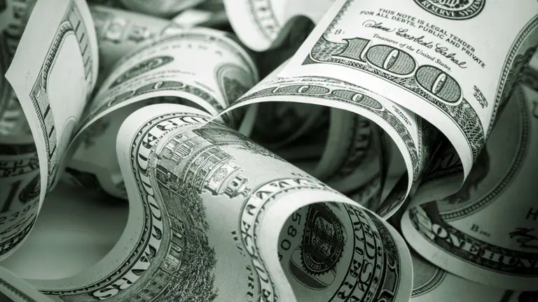 Evolución del precio del dólar blue: ¿a cuánto cotizó el 6 de abril en los últimos 5 años?