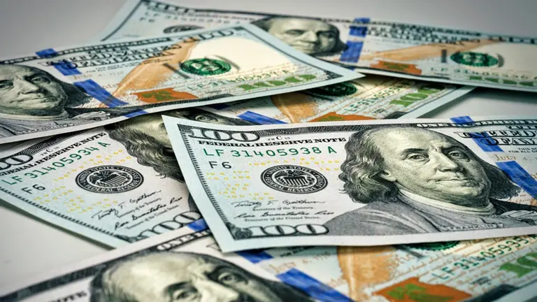 Evolución del precio del dólar blue: ¿a cuánto cotizó el 5 de abril en los últimos 5 años?