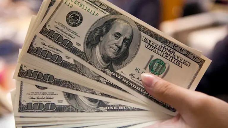 Carrera dólar versus tasa: vuelve un clásico de las crisis