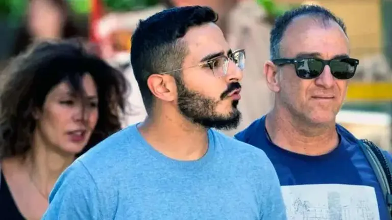 ¿Quién es Simon Leviev?: un documental de Netflix desenmascara al estafador más buscado de Tinder