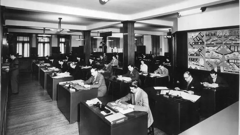 Conocé la historia del creador de la mítica Guía Peuser