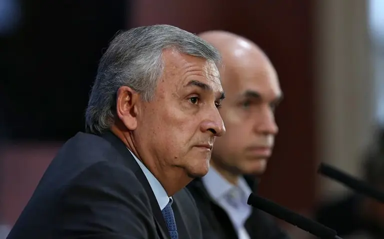 Otra grieta en JxC: Gerardo Morales tomó distancia de Larreta y apoyó quita de subsidios a colectivos porteños