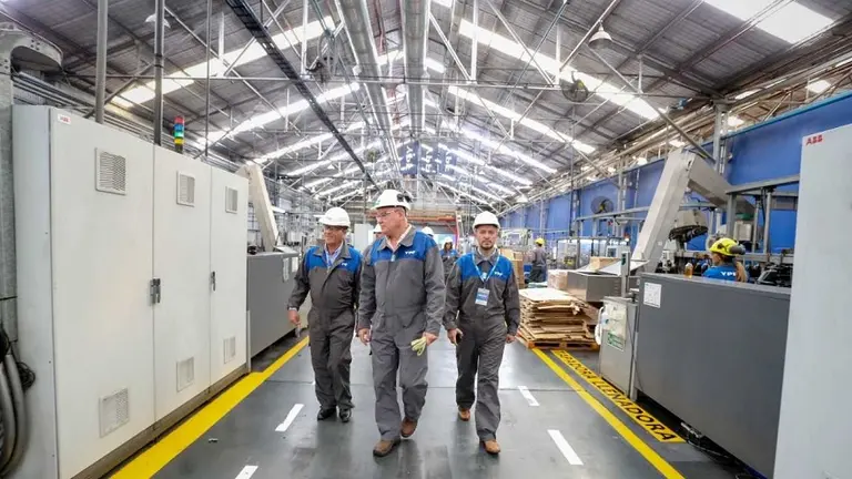 ¿Querés trabajar en YPF?: ofrece sueldo de hasta 700.000 pesos