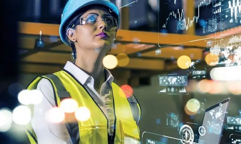 La industria cayó en octubre; ¿cuánto, y qué se espera para próximos meses?