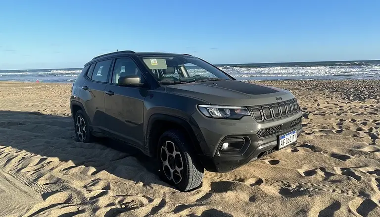 Jeep Compass Trailhawk: si buscás un SUV, te contamos cómo es el único turbodiésel mediano