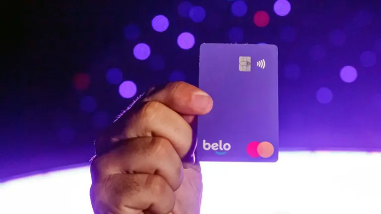 Una billetera cripto argentina lanza una tarjeta prepaga con Mastercard