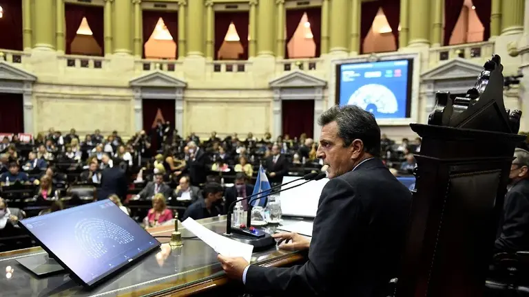 Media sanción para el para el proyecto que avala el acuerdo con el FMI: cómo votó cada fuerza política en Diputados