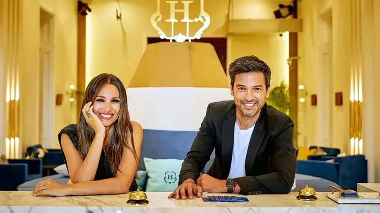 Rating: "Pampita" está a punto de noquear a Vicuña