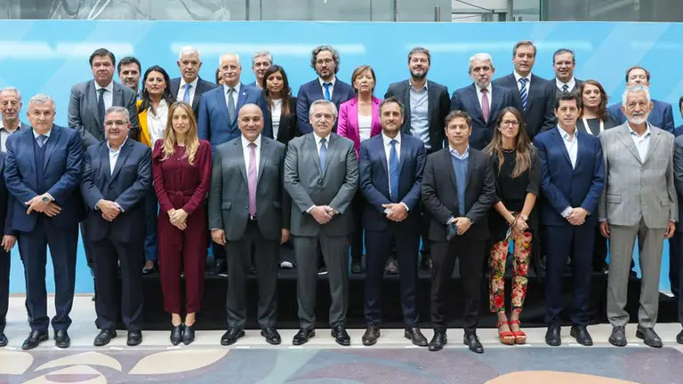 Alberto Fernández se mostró con ministros de confianza y funcionarios kirchneristas: ¿baja la tensión en el Frente de Todos?