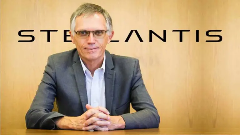 Renunció el CEO de Stellantis y nombrarán nuevo director ejecutivo