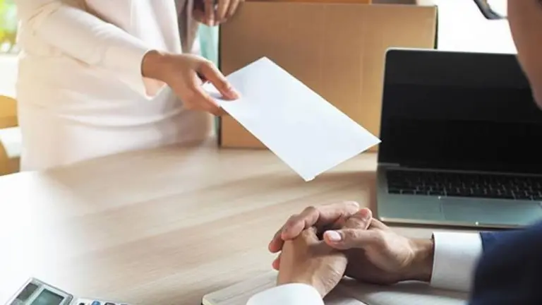 La búsqueda de flexibilidad y de sueldos por encima de la inflación impulsan la rotación laboral