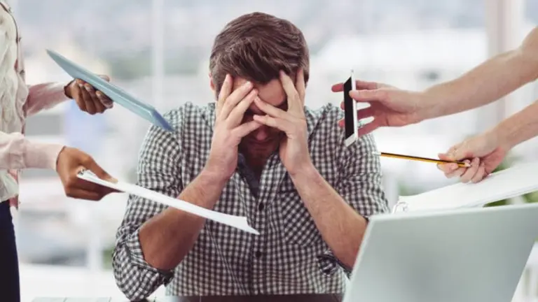 El maltrato laboral genera responsabilidad del empleador