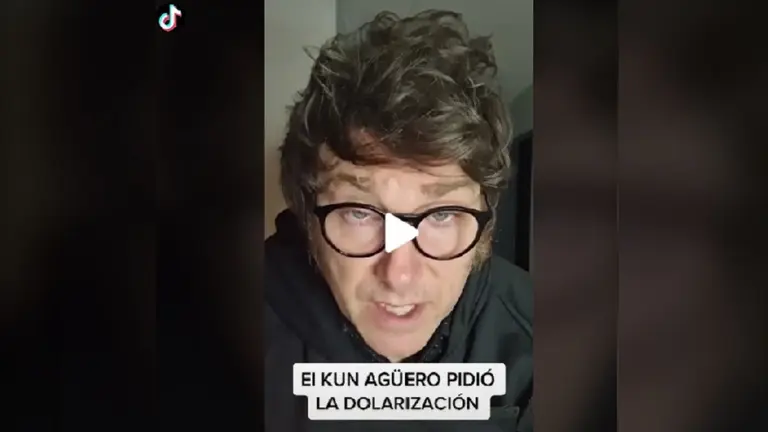 El Kun Agüero pidió adoptar al dólar como moneda, Javier Milei le contestó por TikTok y estallaron las redes
