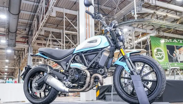 Así es la moto italiana Ducati Scrambler que fabricará Volkswagen en Córdoba