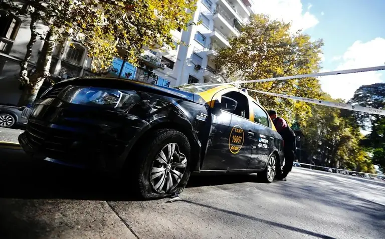 VIDEO | El momento posterior a que el taxista atropellara a las estudiantes francesas
