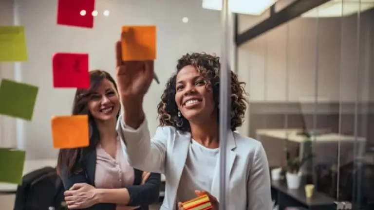 Qué pueden hacer las empresas para trabajar por la equidad de género