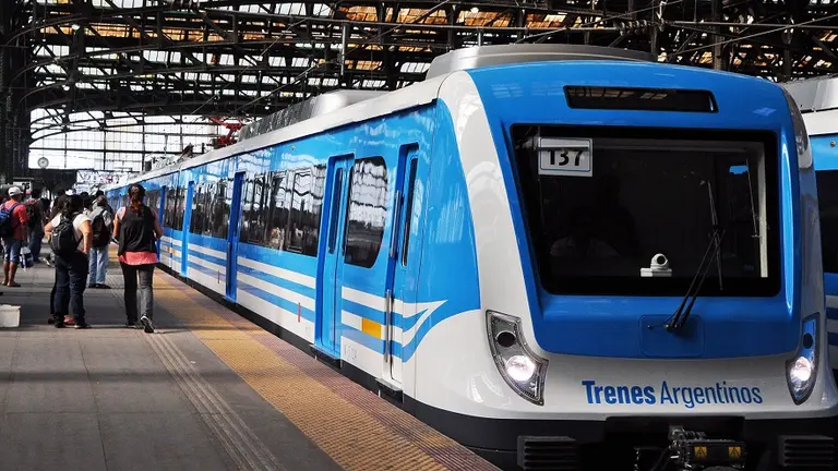 Ya rige el paro de trenes y el gremio le mete presión a la CGT para lanzar otra movilización