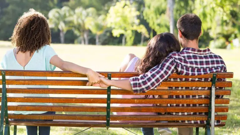 Argentina es uno de los países más infieles de la región: cuáles lideran el ranking