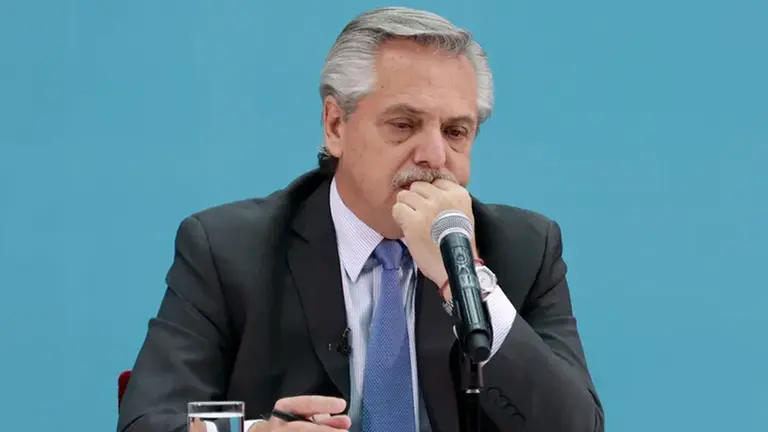 Se desploma el apoyo al Gobierno: la imagen de Alberto Fernández, en el peor nivel desde que llegó al poder